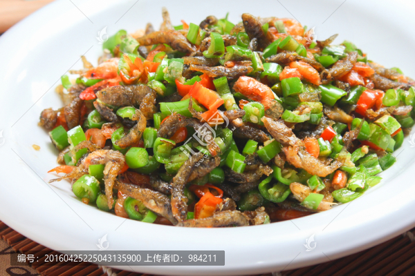 青椒小魚干