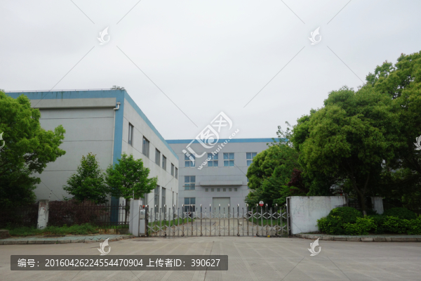 工廠大門