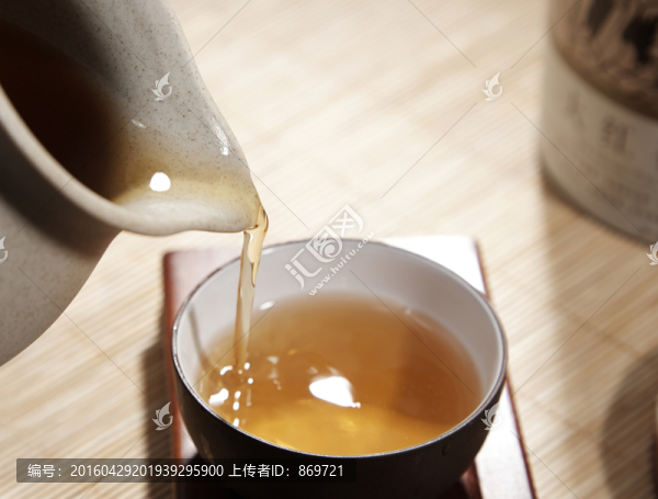 斟茶