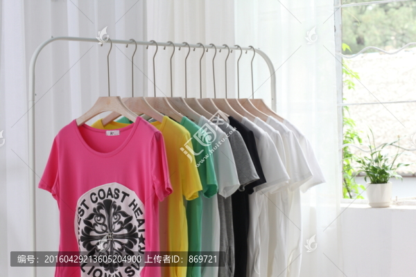 衣服掛拍