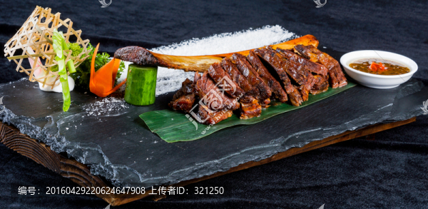 石板棒骨蒜茸烤肉