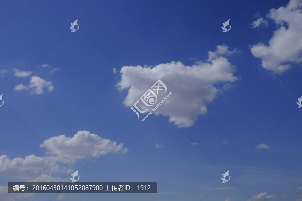藍(lán)天白云