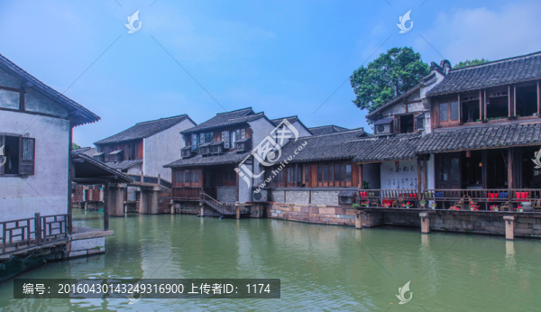 水鄉(xiāng)民居