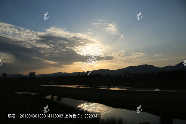 洛河夕照