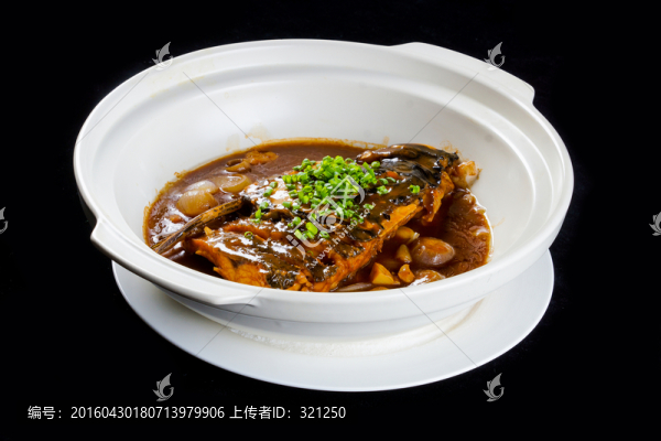 醬香魚頭煲