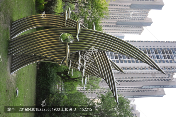 蘇州河夢清園環(huán)保主題公園雕塑