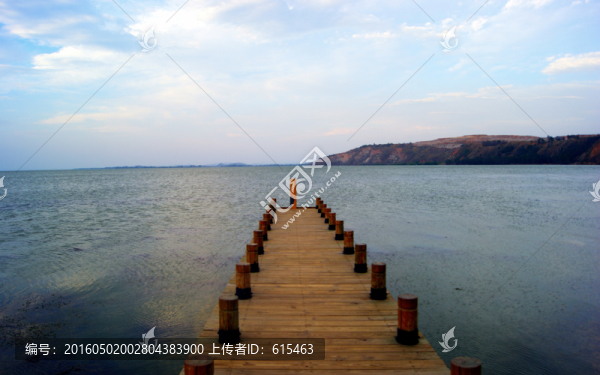 滇池