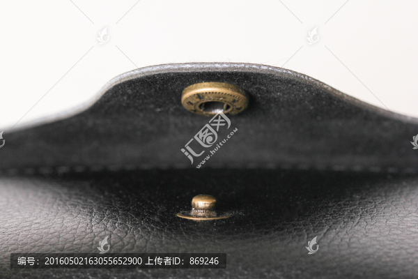 按扣