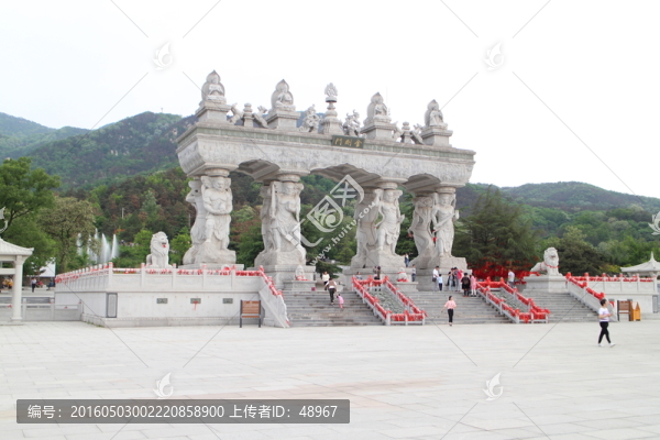 蒙山景區(qū),金剛門