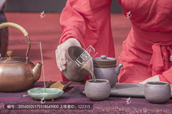 沏茶