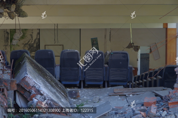 512地震遺址