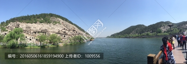 龍門石窟