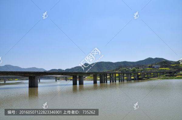 新安江十里畫(huà)廊風(fēng)光