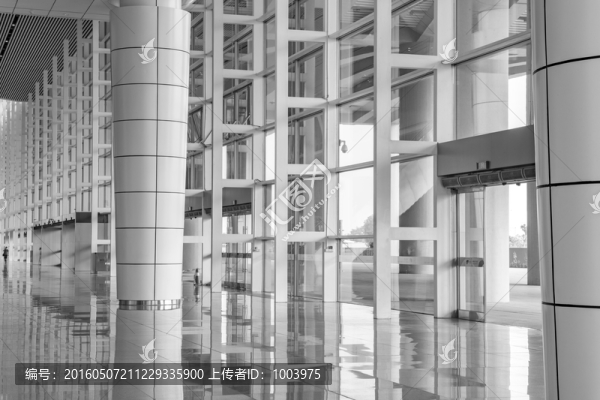 高鐵動車站,,黑白建筑
