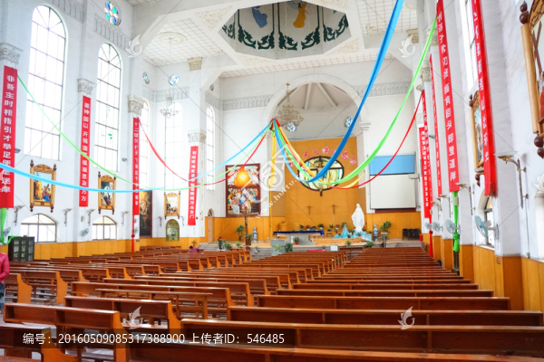 教堂內(nèi)部