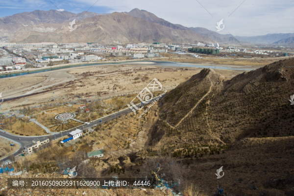 拉薩全景