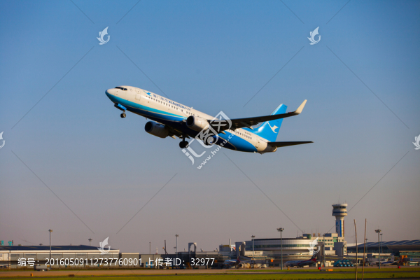 飛機(jī)