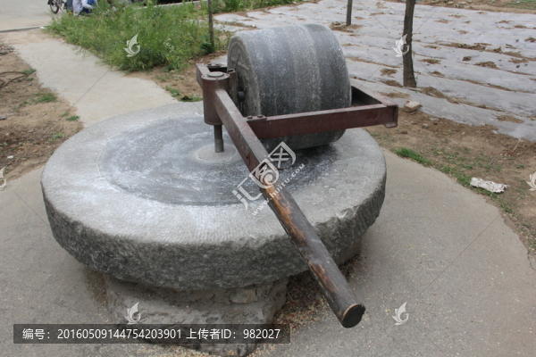 石碾
