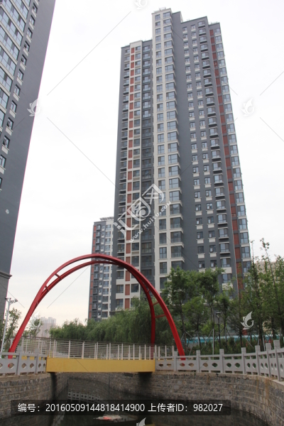 小區(qū)橋