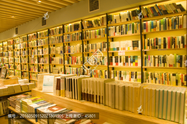 書店書架