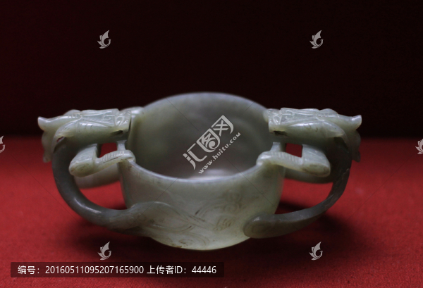 雙螭耳青白玉杯,（2）