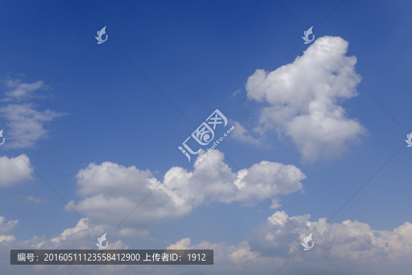 白云