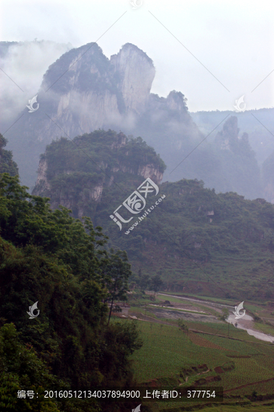 喀斯特地貌風(fēng)光