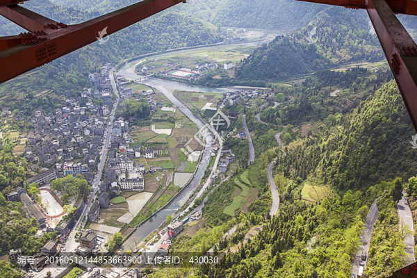 矮寨大橋