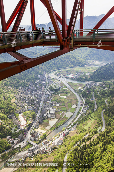 矮寨大橋
