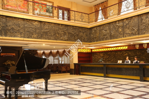 酒店大廳
