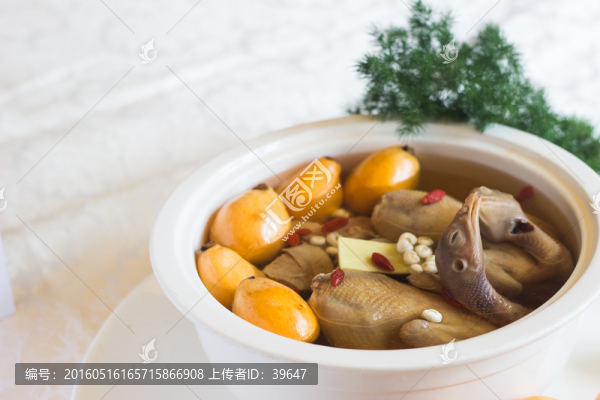 枇杷川貝燉鷓鴣