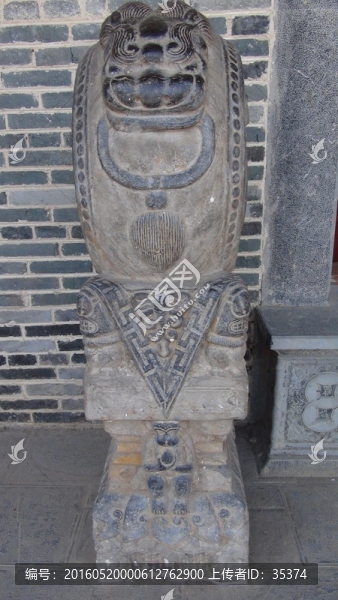 石頭獅子