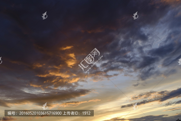 晚霞