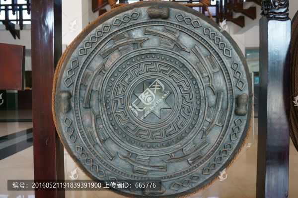 銅鼓