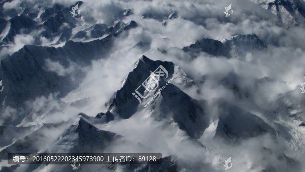 鳥瞰天山