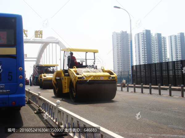 鋪路機(jī)械,道路搶修,公路維修