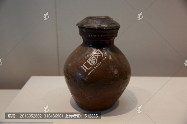綠釉陶壺