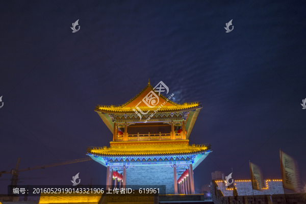 樓臺夜色