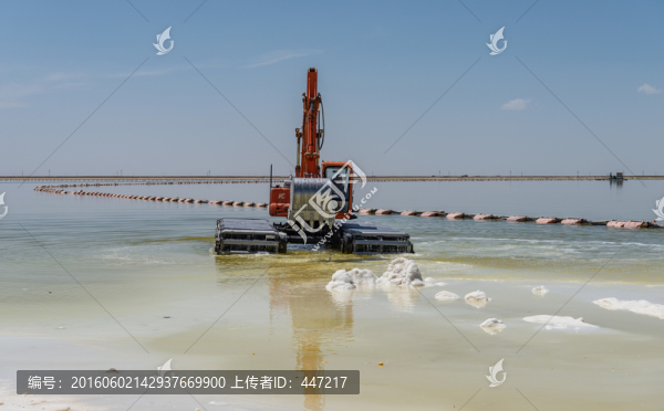 青海格爾木察爾汗鹽湖