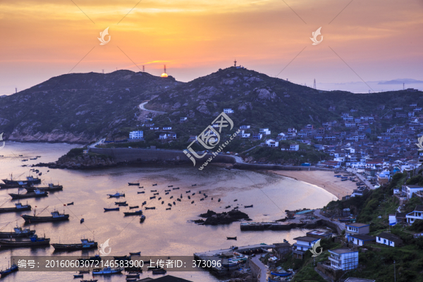 漁村海島日落-匯圖網(wǎng) www.fosd68.com 漁村海島日落