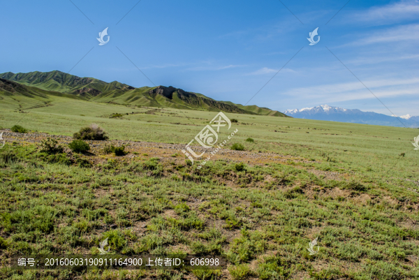 新疆天山