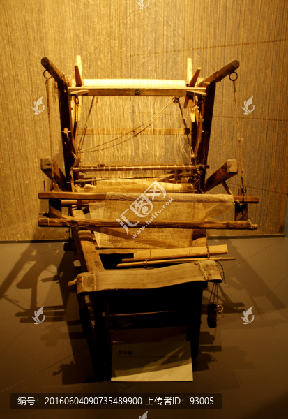 古代織布機(jī)