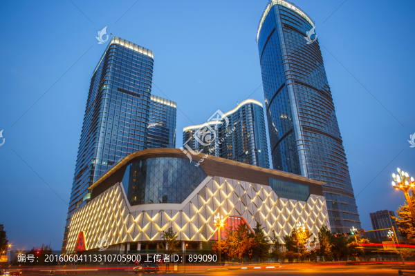 銀泰中心夜景