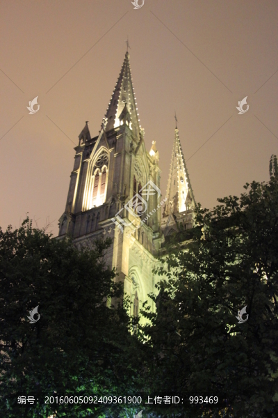 石室圣心教堂夜景