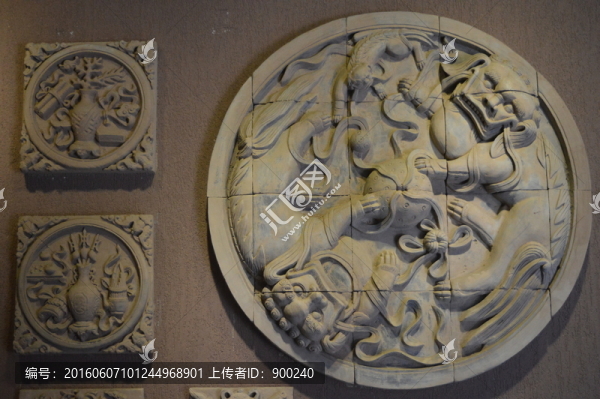 墻壁刻畫(huà)