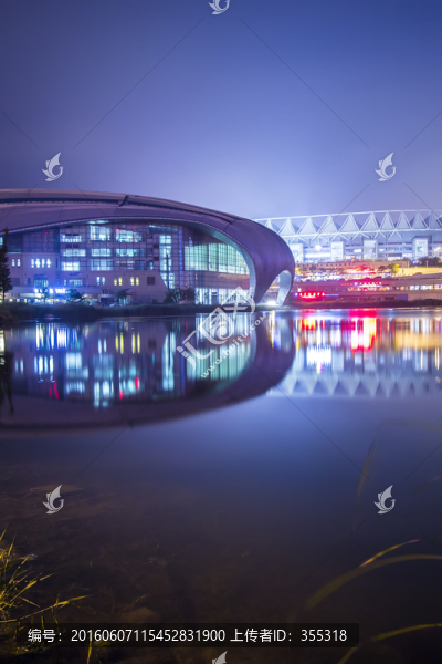 高清體育館夜景