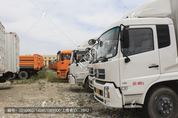 卡車