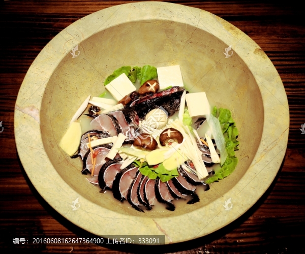 養(yǎng)生菌菇鍋