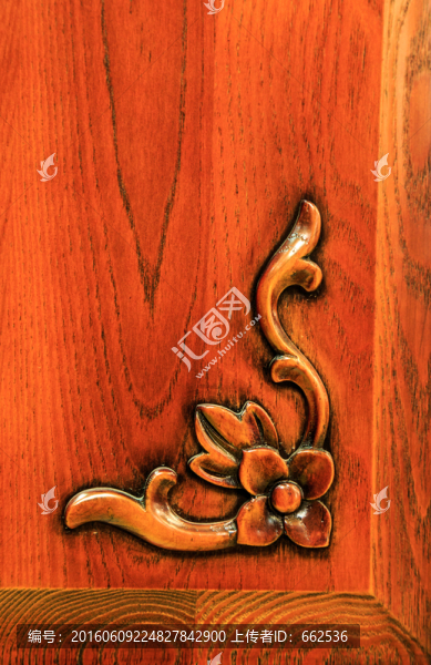 雕花門(mén)