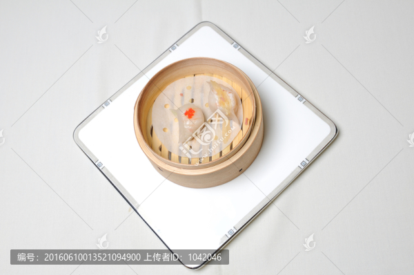 水晶蝦餃